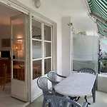 Cannes 100 Metres De La Plage